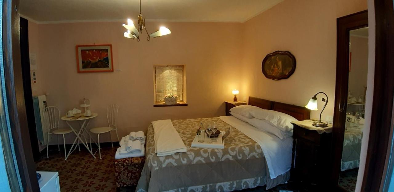 La Casa Del Pittore Di Petralia Petralia Soprana Buitenkant foto