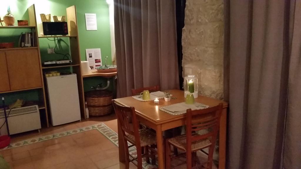 La Casa Del Pittore Di Petralia Petralia Soprana Buitenkant foto